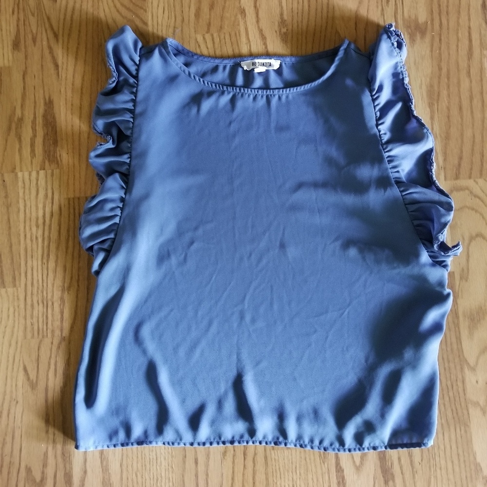 BB Dakota top
